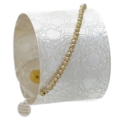 Damen Schmuckarmband in Sterling Silber mit einem Muster von Edelsteinen und Druckknopf Verschluss