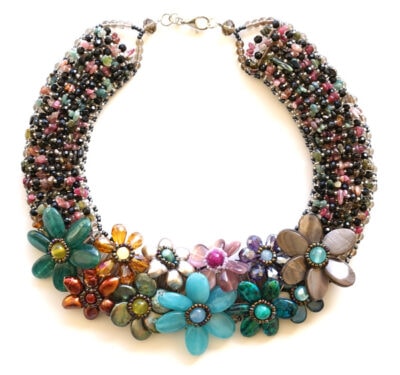 Collier Kette Multicolor mit verschiedenen echten Steinen in Handarbeit gefertigt