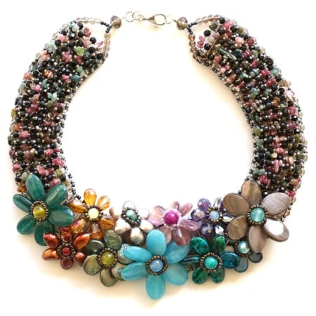 Collier Kette Multicolor mit verschiedenen echten Steinen in Handarbeit gefertigt