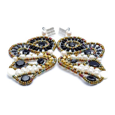 Ohrringe mit Perlen, Hämatit, Spinell, Brass, Murano Beads und Sterling Silber 925/000.