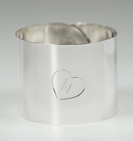 Damen Armreif mit Tattoo / Gravur in Silber